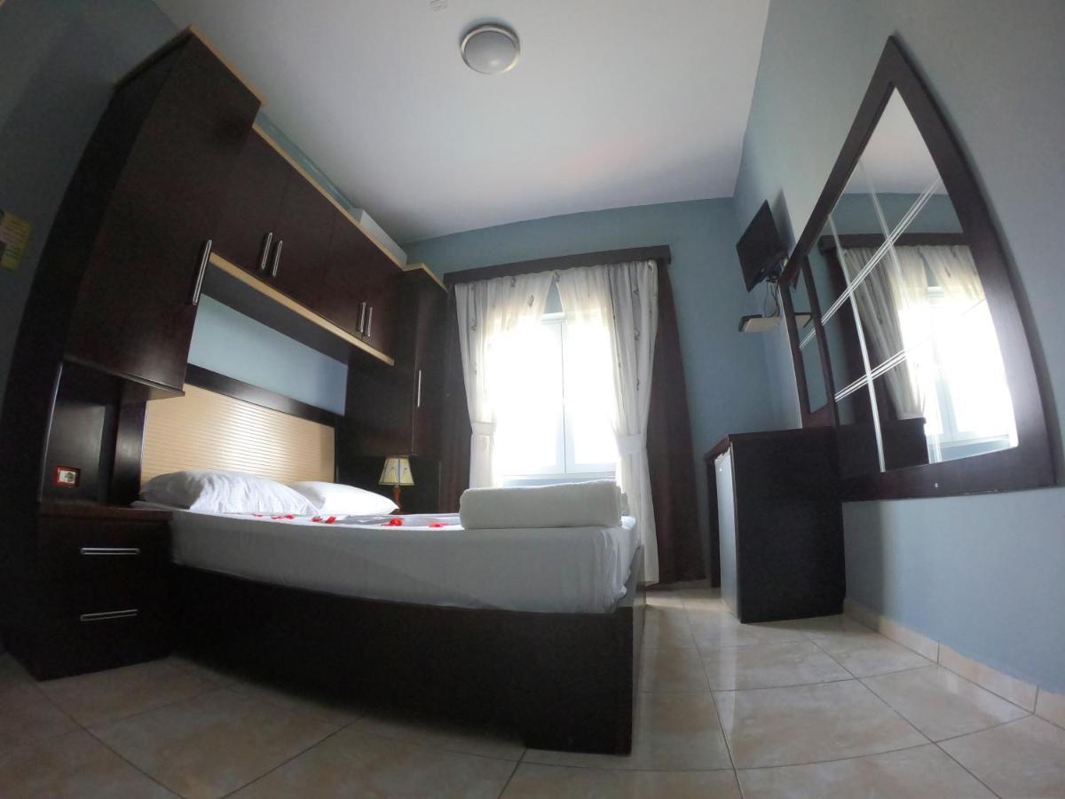Hotel Anxhelo 库乔韦 外观 照片